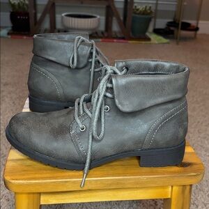 🐨 Sonoma Life + Style Lace-Up Ankle Boots 🐨